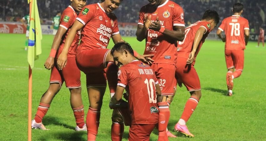 Hasil Pertandingan Madura United vs Semen Padang