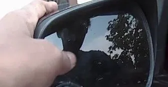 Mengapa Kaca Spion Mobil Bergetar Saat Melaju Kencang Ini Penyebab Dan Solusinya