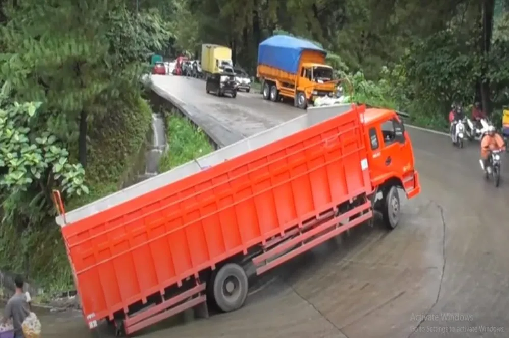 Mengapa Mobil Hilang Tenaga Di Jalan Miring Ini Penyebab Mobil Tarikan Berat Saat Menanjak Dan Solusinya